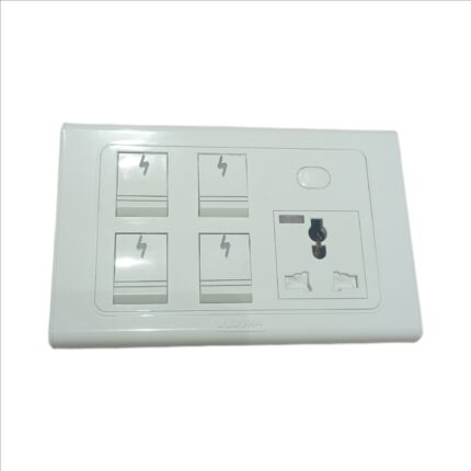 Buddha 4+13A Socket