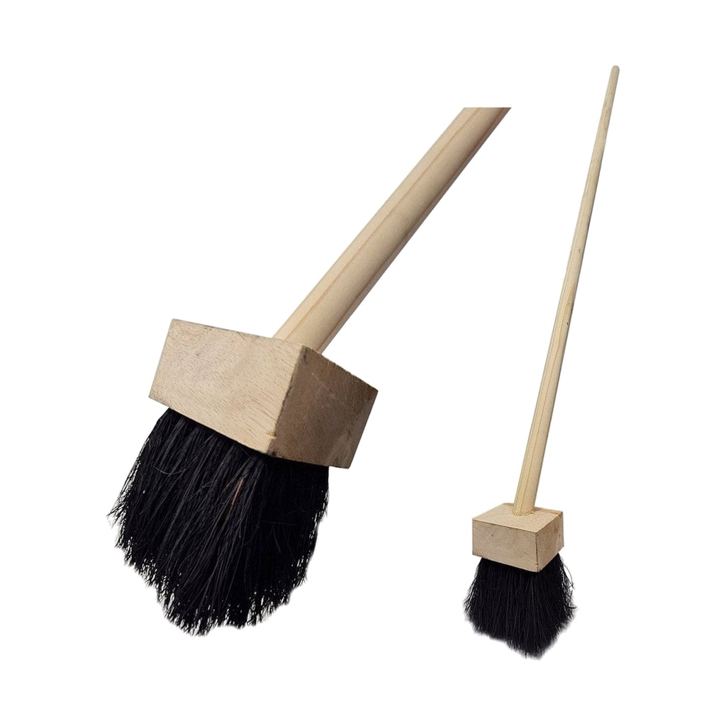 TAR BRUSH