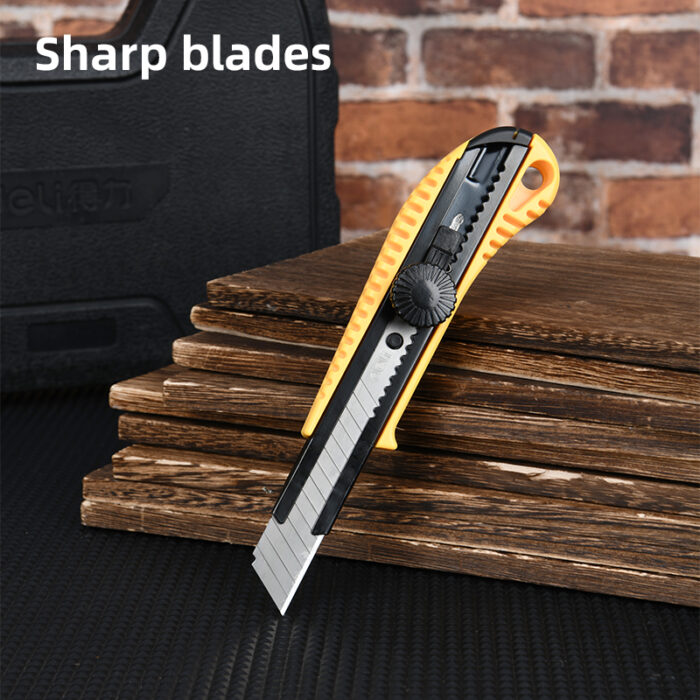 Deli Snap-Off Blade Knife 18mm 003 - Image 3