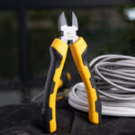 Deli Diagonal Plliers 7 Inch - Image 9