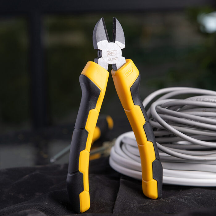 Deli Diagonal Plliers 7 Inch - Image 9