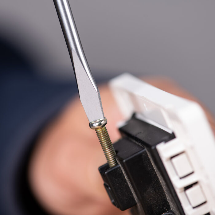 Deli Slotted Screwdriver 5X150mm - Image 7