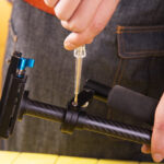 Deli Voltage Tester 100-500V - Image 8