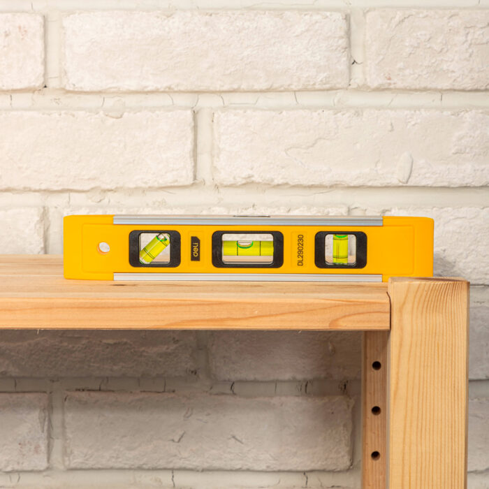 Deli Spirit Level 230X40X17mm - Image 8